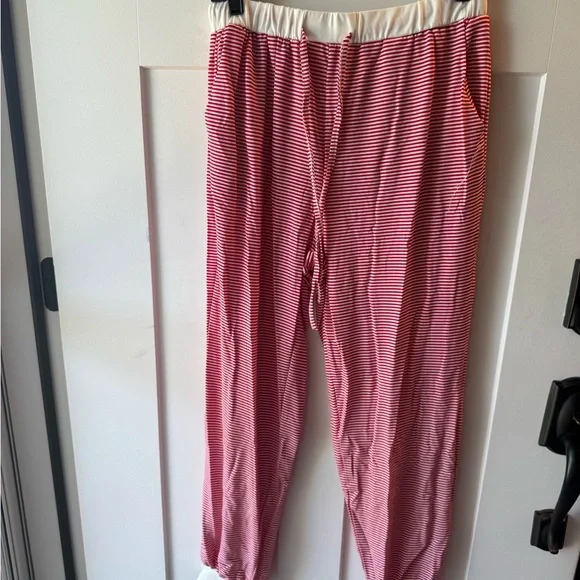 Red and White Striped V-Neck
Christmas PJs-New - Picture 5 of 9